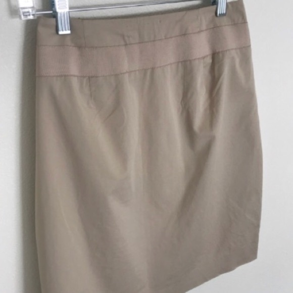 NWOT Banana Republic Skirt - Picture 6 of 7